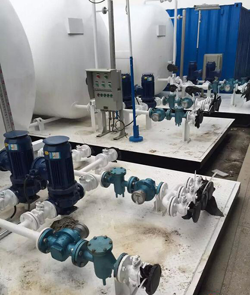 橢圓型齒輪流量計(jì)現(xiàn)場安裝使用圖